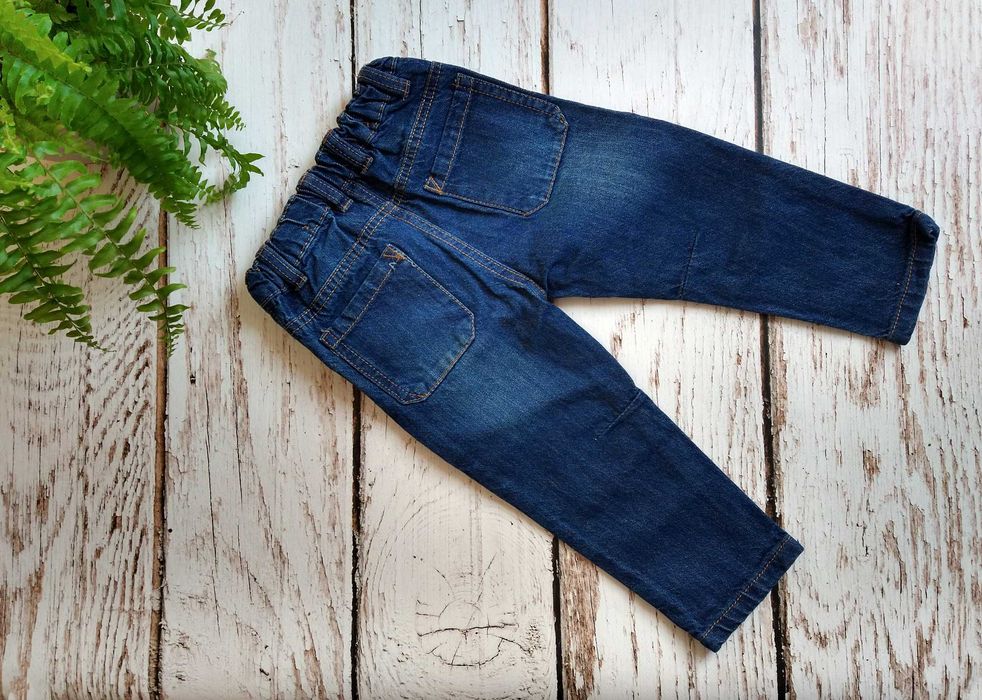 86 Spodnie jeansy Pepco