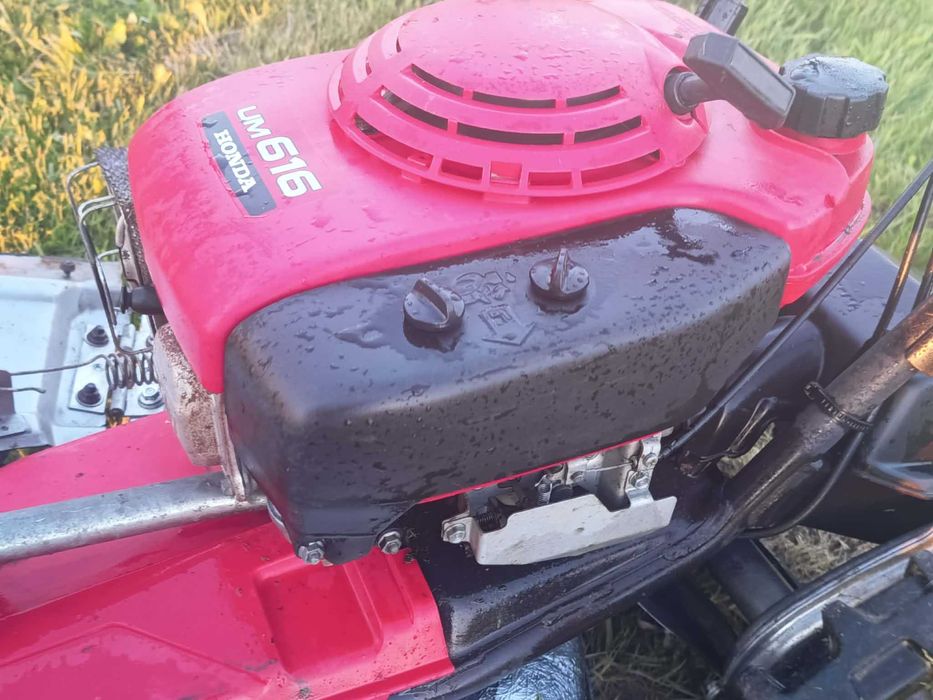 Kosiarka Karczownica Mulczer Honda  um 616