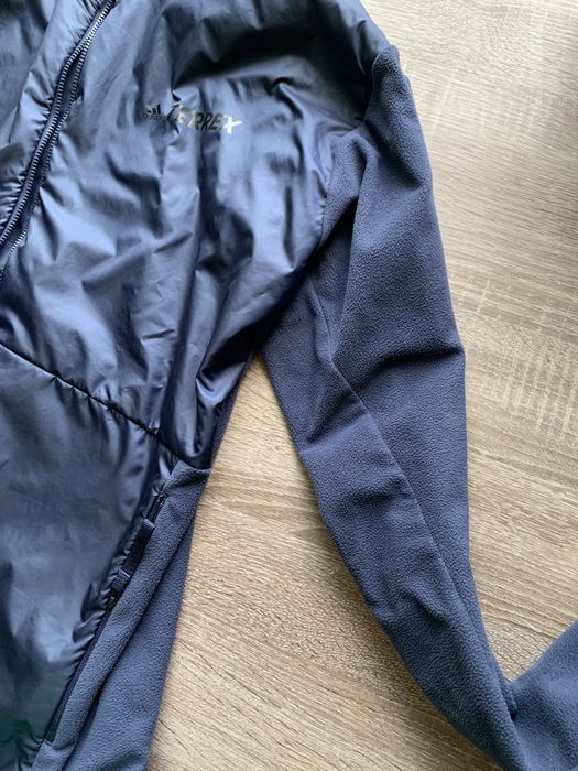 Зипка кофта Adidas Terrex: 1 100 грн. - Кофты Павлоград на Olx