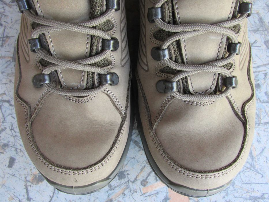 Ботинки для туризма 39 размер