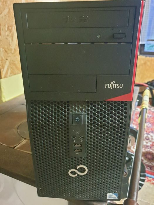 Fujitsu esprimo p410 Ssd 120gb Win10