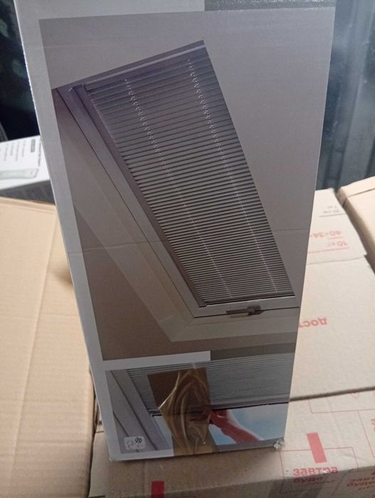 термоізоляційні плісе-штори для мансардних вікон Velux 49,4х75-118см