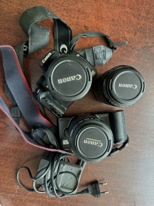 2 фотоапарати Canon eos 350d  та 500 + 3 обєктиви + карта памʼяті