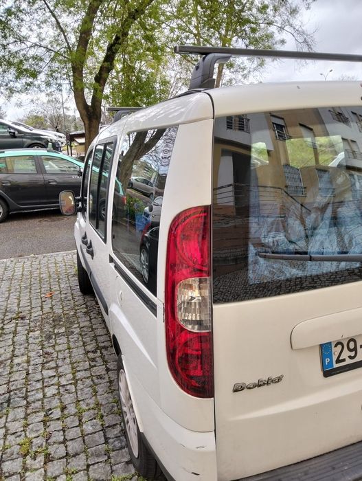 Fiat doblo 5 lugares