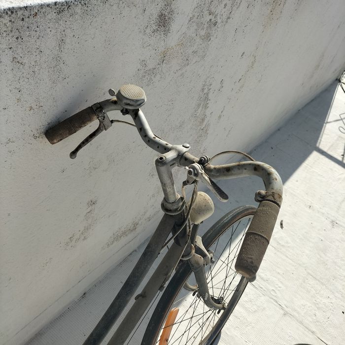 Bicicleta antiga513772358269020165