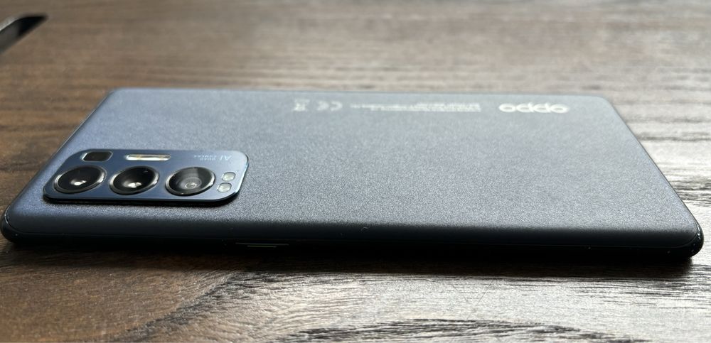 OPPO Find X3 Neo preto