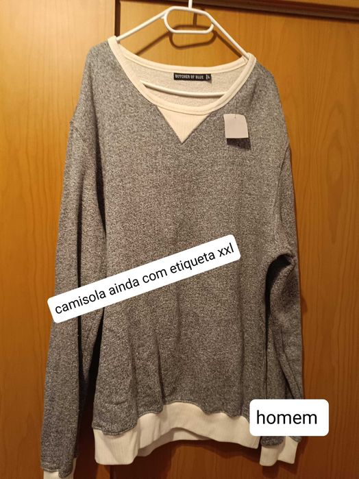 Camisolas de homem tamanho grande (novas)