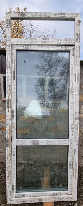 Металопластикові двері Rehau