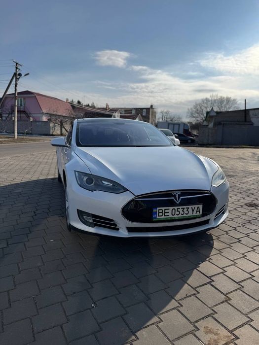 Аренда Tesla model S