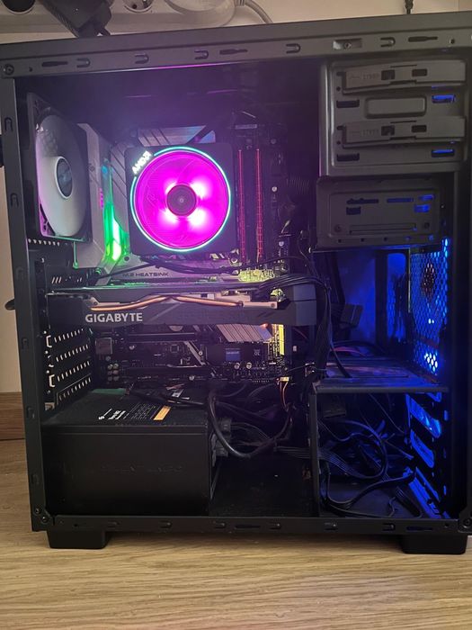 Komputer + monitor Acer + klawiatura Razer