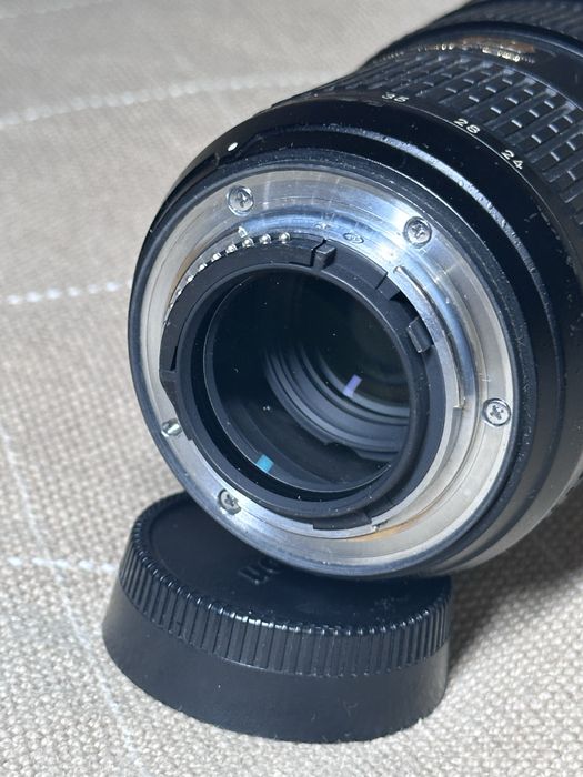 Nikon 24-70mm f/2.8G ED AF-S Nikkor