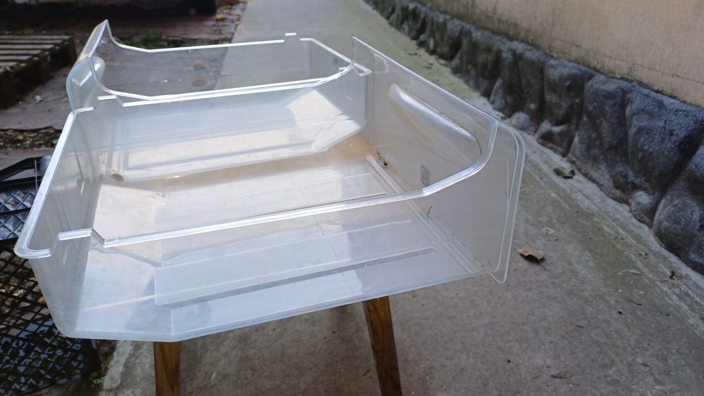 Продам для холодильника ящик