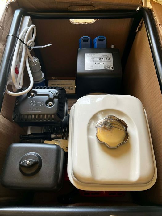 Бензиновий генератор Stephill Generators 2700EX