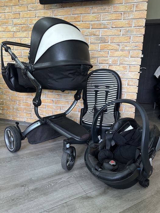 Дитяча коляска 3 в 1