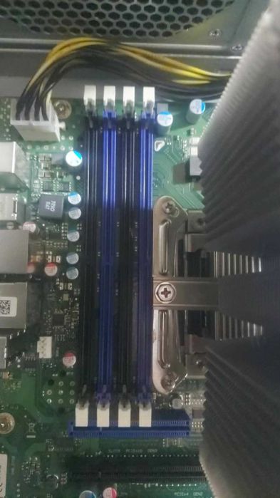 Сервер 8GB DDR4 ПК Xeon ОПТ розница