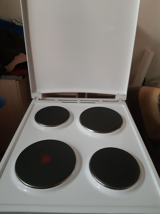 Нова електроплита Gorenje