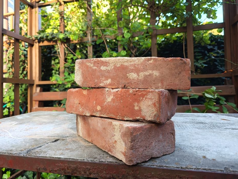 Sprzedam poniemiecką cegłę rozbiórkową