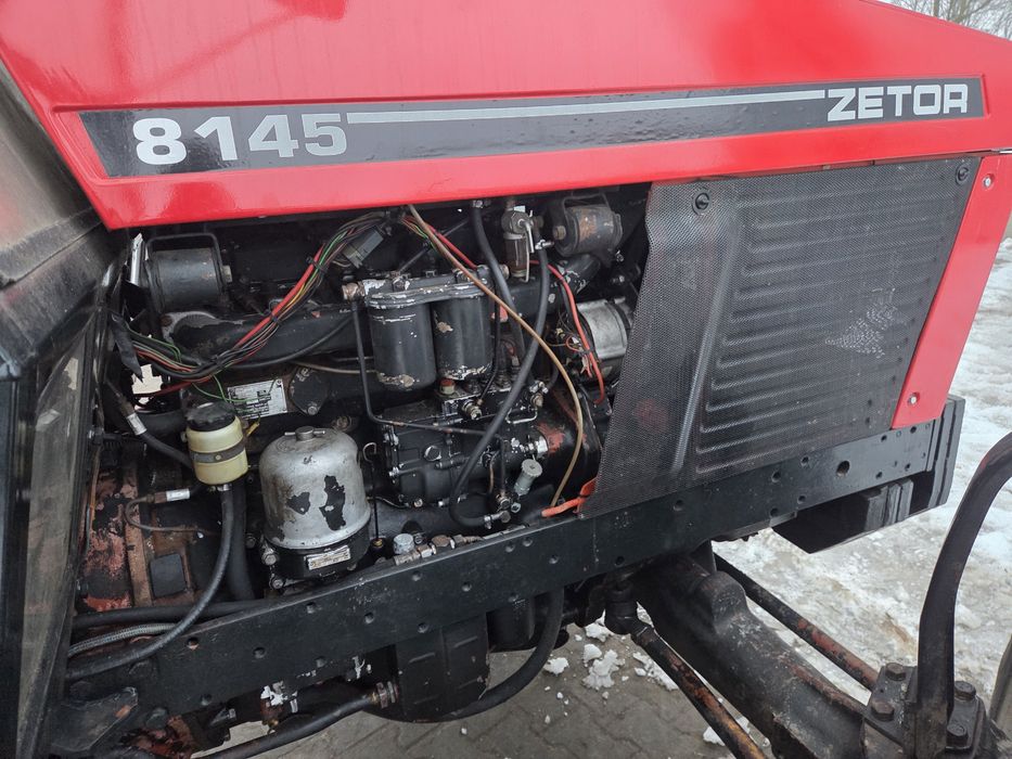 Zetor 8145 , tył 38 cali nowe opony, stan bdb  nie ursus..