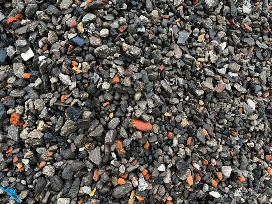 Kruszywo przekrusz tłuczeń na utwardzenie terenu mieszany
