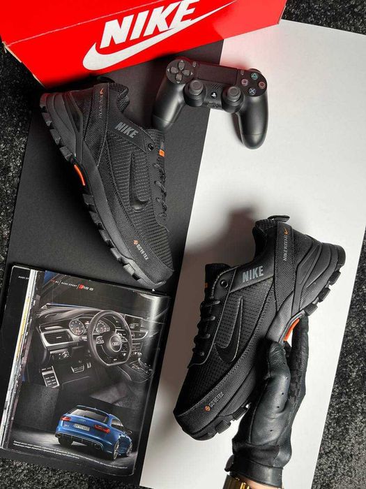 Чоловічі кросівки Nike