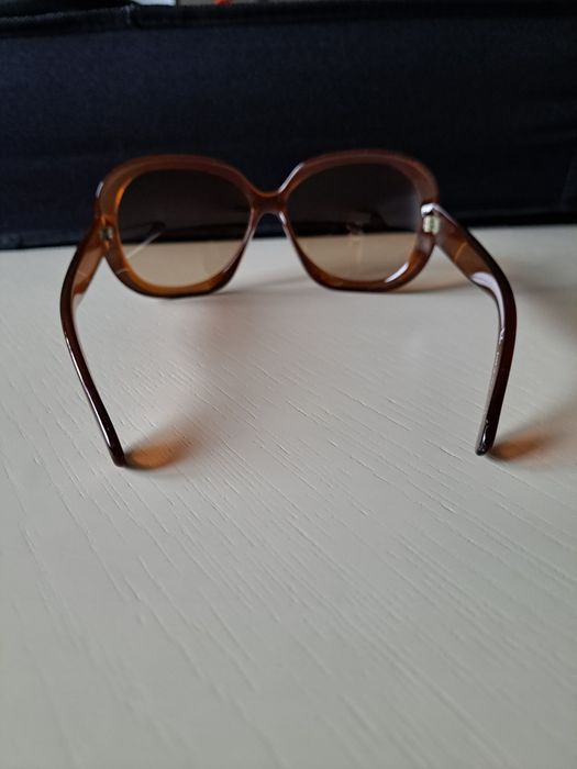 Óculos de sol Ray Ban castanhos senhora com caixa