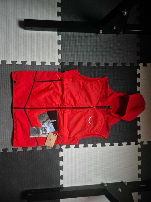 Nowa hybrydowa kamizelka turystyczna bezrękawnik Salewa Tirolwool