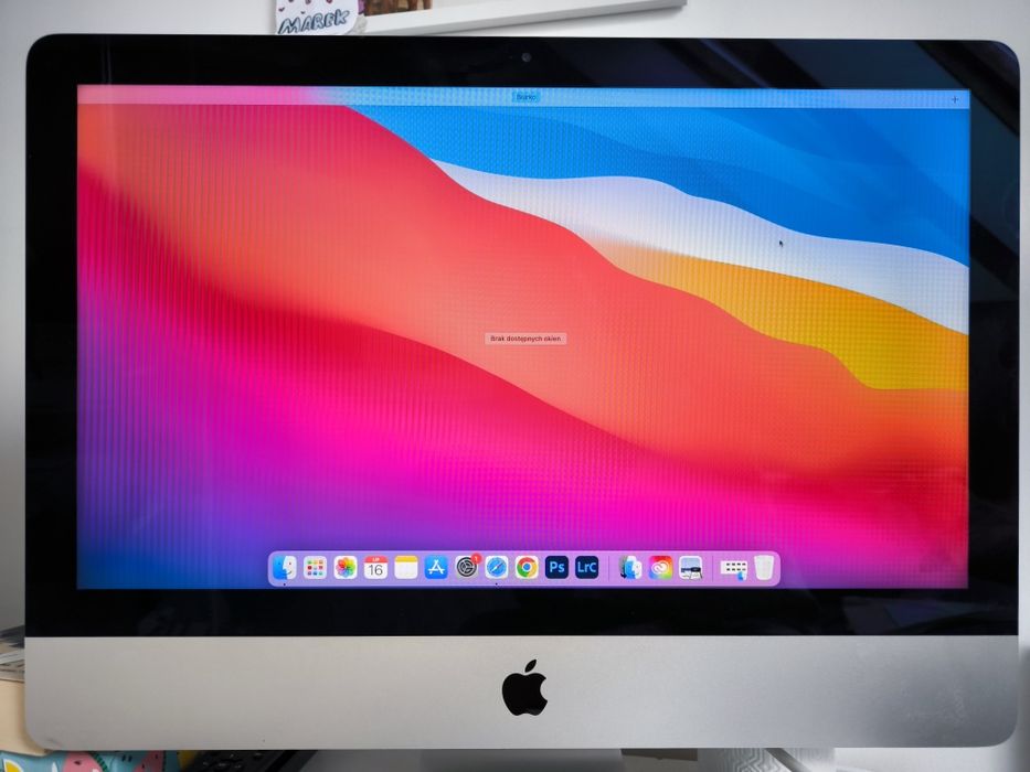 Apple iMac 21,5 , 2014, i5, 8gb ram , 1tb SSD .