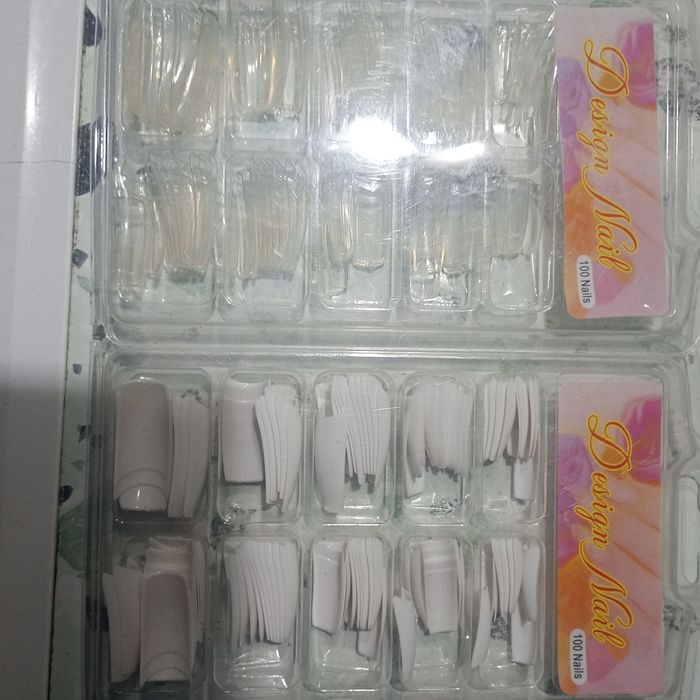 Tipsy do przedłużania paznokci