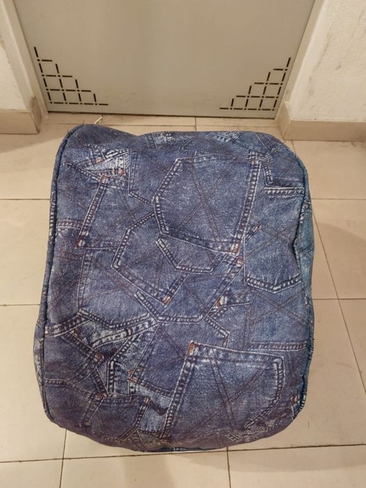 Puff Sit & Joy em ótimo estado