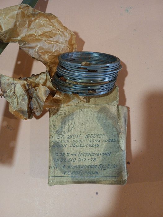 Комплект кілець на двигун