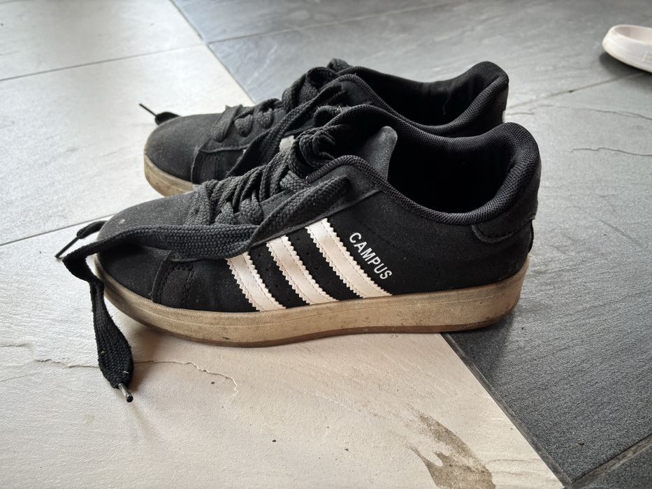 Продаю Адідас Campus