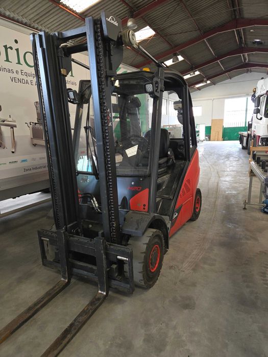 Empilhador Linde 2ton. a diesel