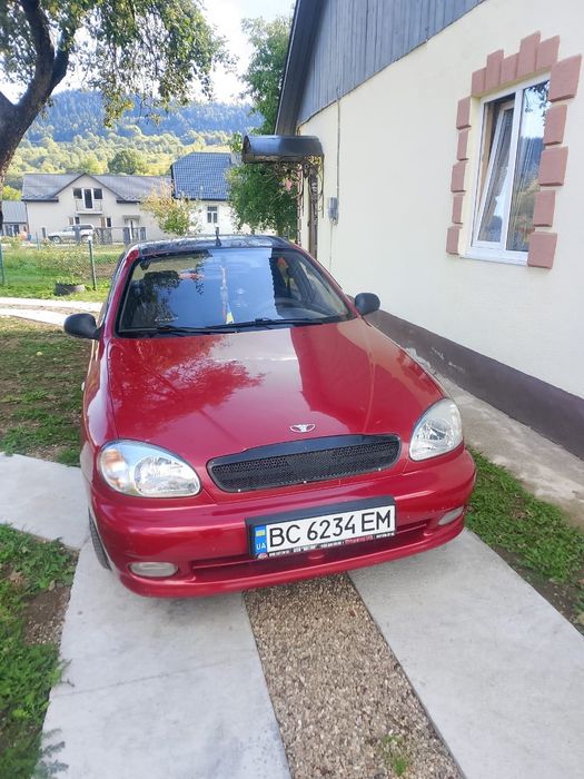 Автомобіль  Daewoo Lanos