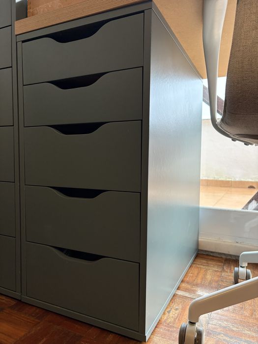 Bloco de gavetas IKEA