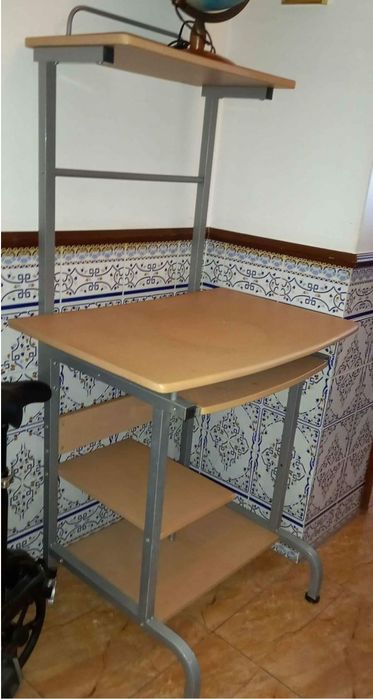 Secretaria ou movel apoio