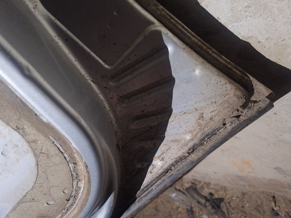 Двері шевроле нива