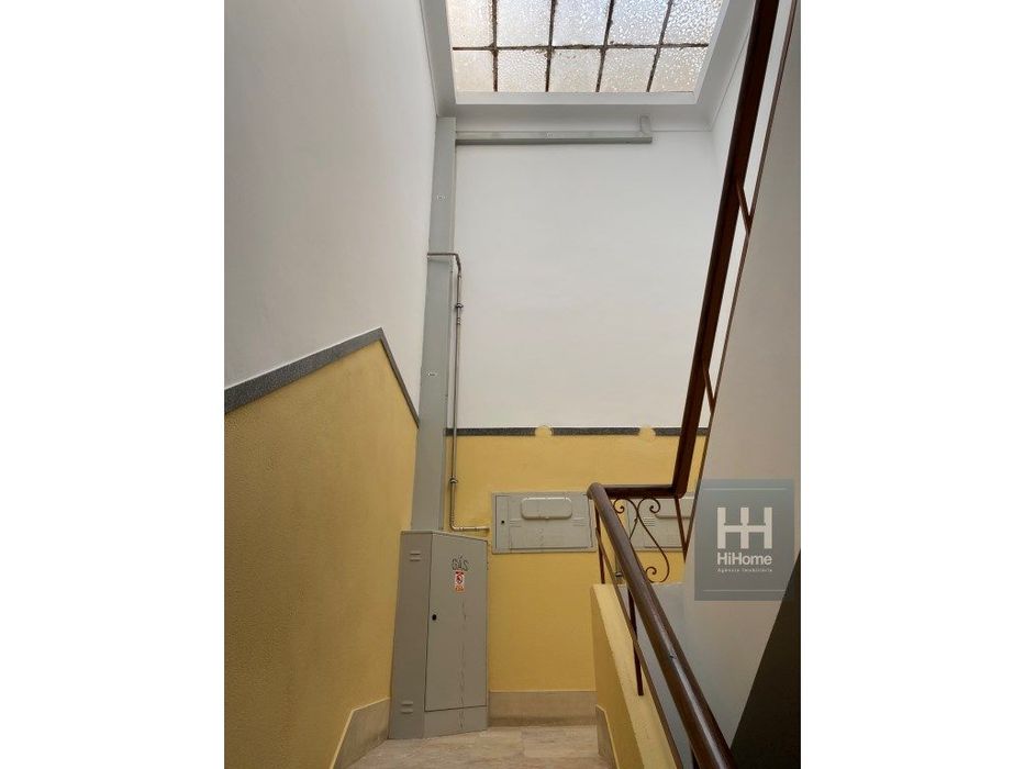 Apartamento T2 com Logradouro em Venda Nova-Falagueira Amadora