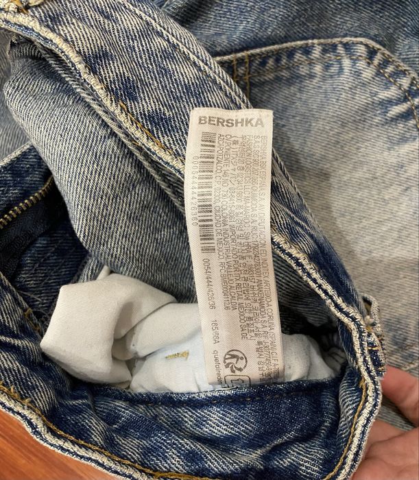 Джинси bershka.