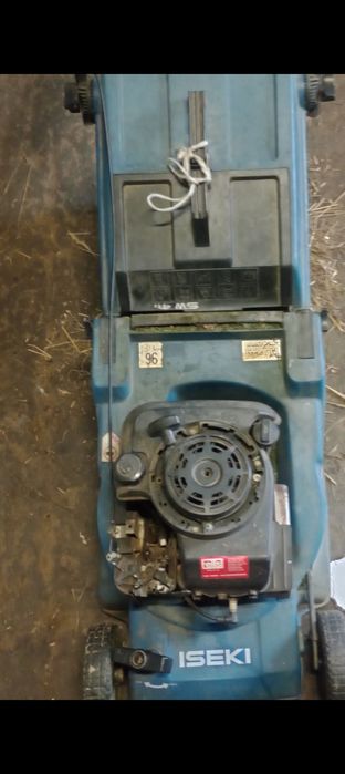 Sprzedam kosiarkę iseki