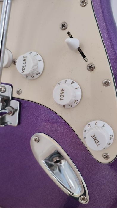Gitara lutnicza stratocaster + kabel Ernie Ball + pokrowiec Thomann