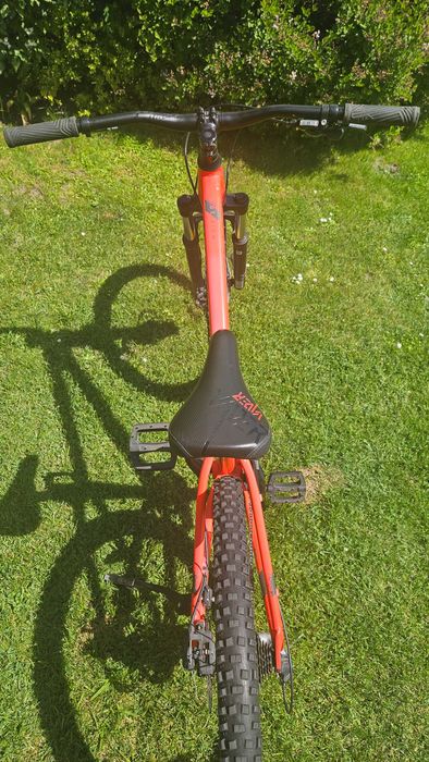 Rower dirt kellys whip 10 koła 26