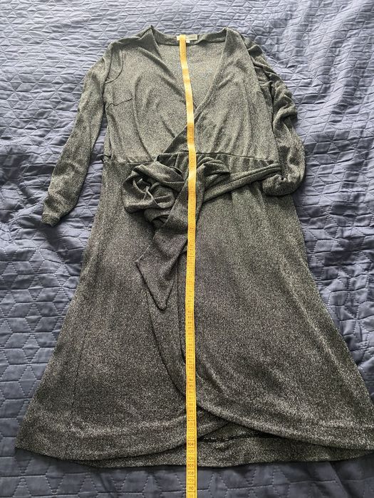 Kopertowa sukienka blyszczaca