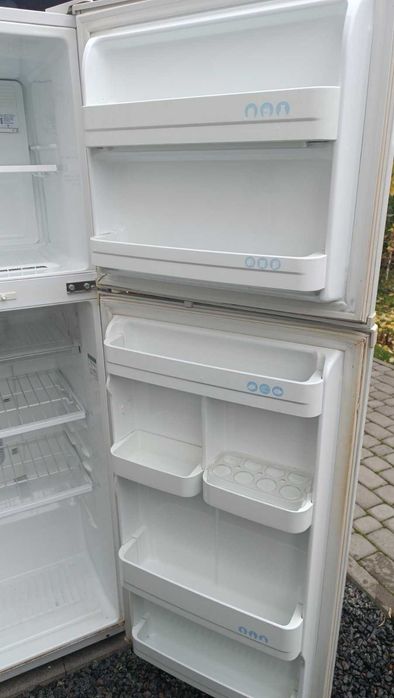 Холодильник LG-372SVF