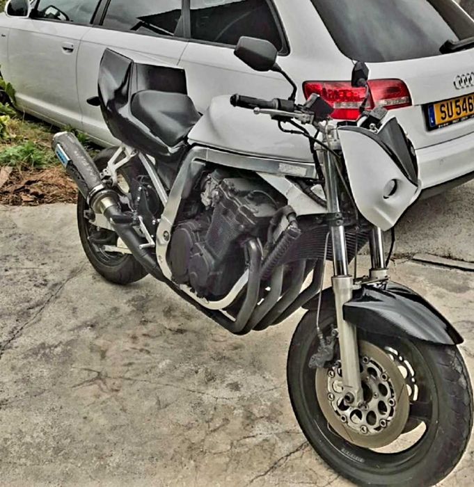 Vendo moto suzuki gsx R ano 1989