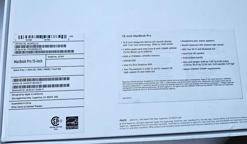 Продам Macbook Pro 13,3 (A2159 8gb/256G Space Gray) - відмінний стан