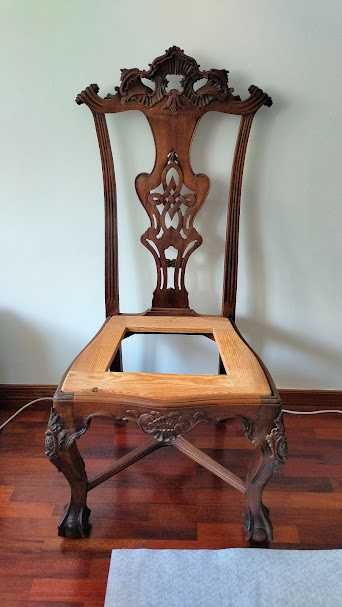 Cadeiras em vinhático D. João V