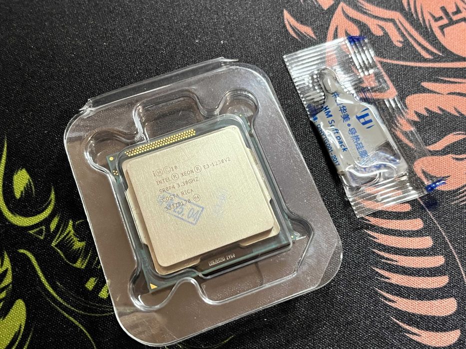 s1155 Intel Xeon E3-1230 V2 (3.3-3.7GHz, 4 ядра, 8 потоків, 8Mb кеш)