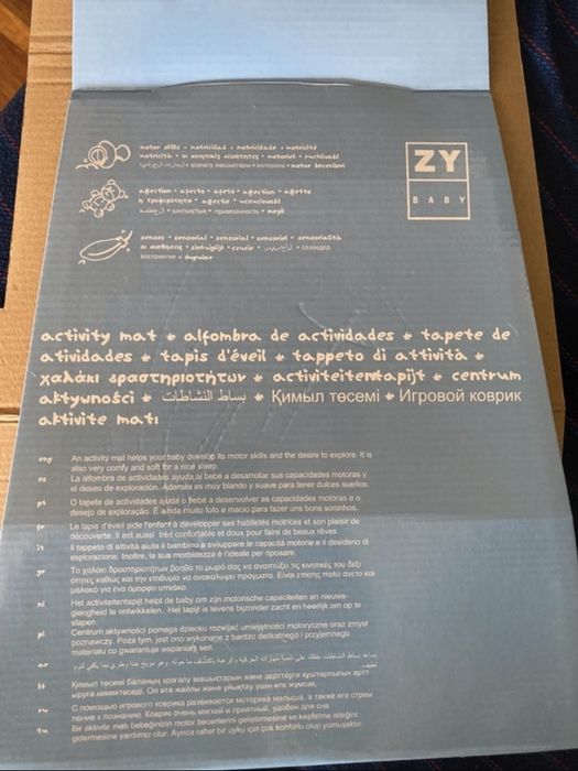 Tapete de atividades para Bébé