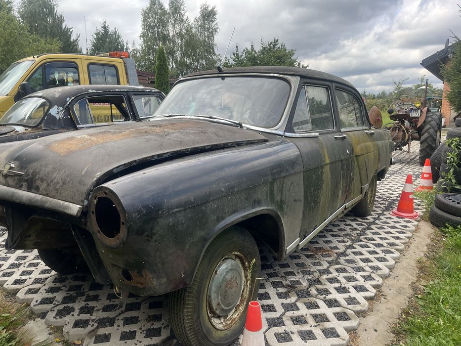 Wołga 21 24 Gaz częsci drzwi maska błotnik most szyba