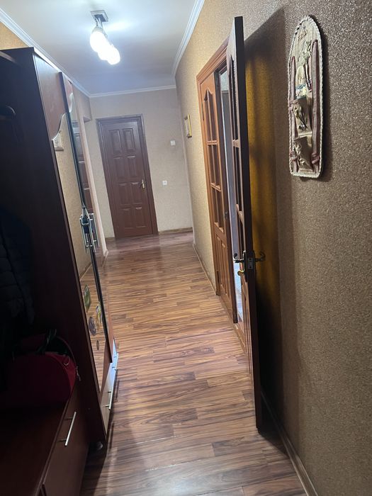 Продам трьох кімнатну квартиру на Соборності